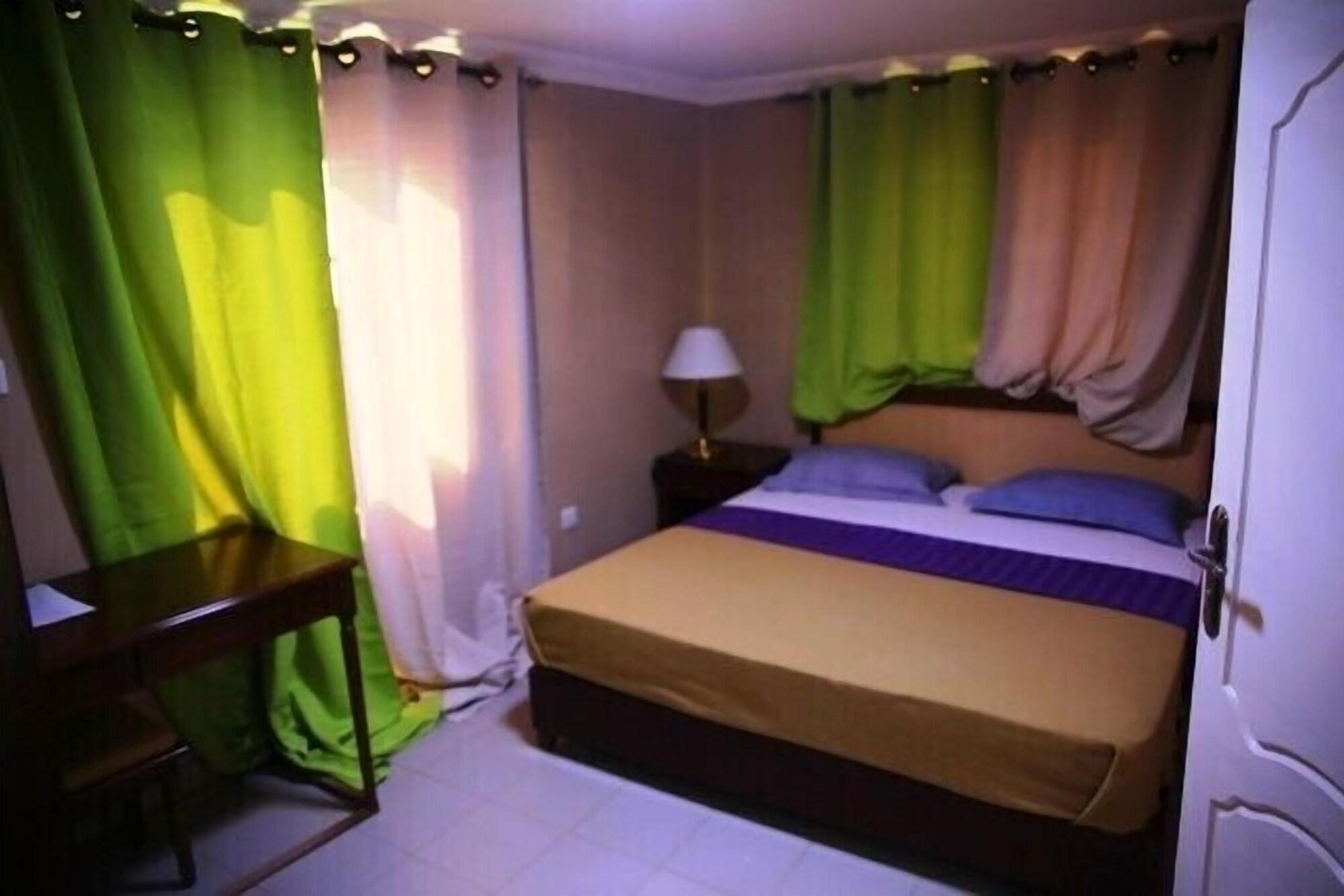 Mansea Beach Hotel Кололи Экстерьер фото
